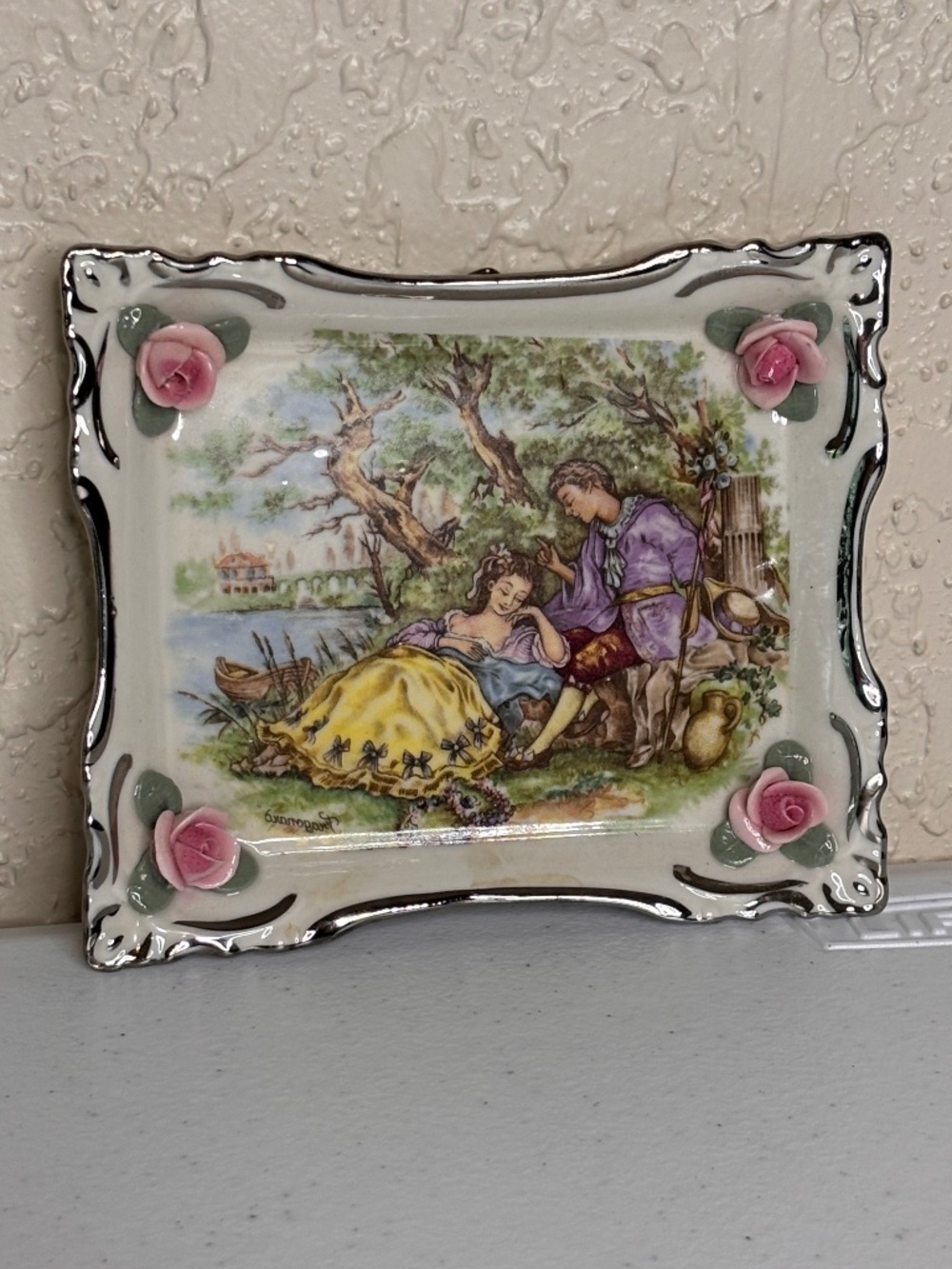 Dresden Porcelain Vintage Trinket Dishes Wall Decor Set of Two - Picture 6 of 13
